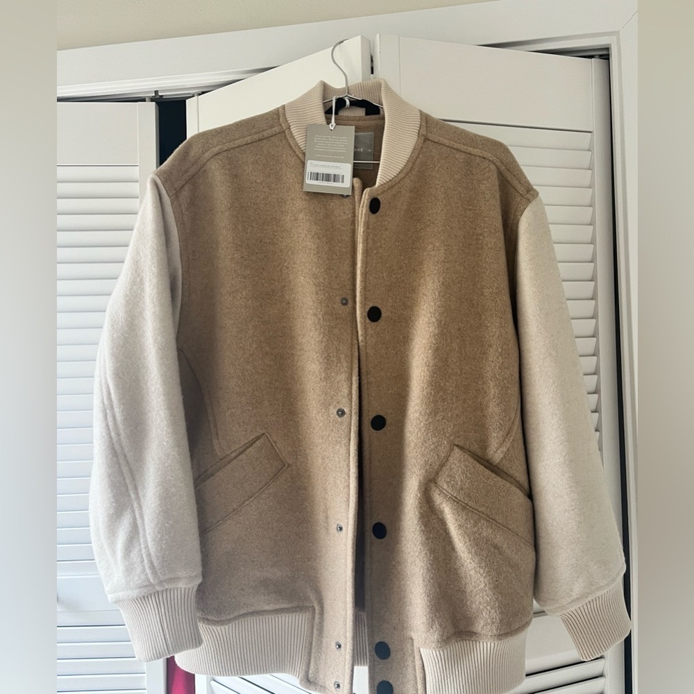 Everlane neutral bomber with tags (medium)